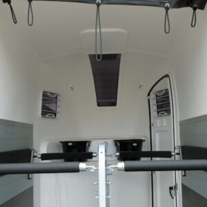 Humbaur Pegasus 2700 Schwenk-Drehtüre | Panoramadach | Aerodynamischer Poly-Aluaufbau – Bild 9