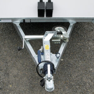 Hapert Sapphire L-2 - 2700 Tieflader-Koffer | 2 Hecktüren | Robuste Multiplex-Wände – Bild 4