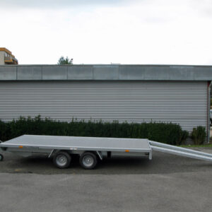 Humbaur Universal 3000 Seilwinde, Auffahrbohlen u Aluboden – Bild 9