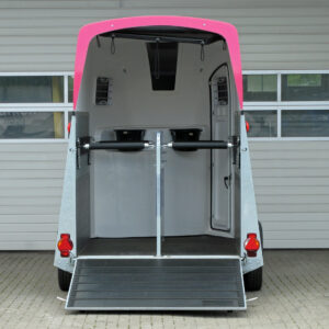 Humbaur Pegasus 2700 S Alu PLUS Schwenk-Drehtüre | Panoramadach | Aerodynamischer Poly-Aluaufbau – Bild 3