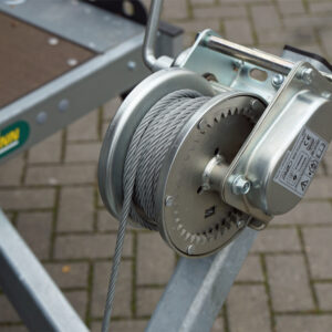 Unsinn UF 3617-18-13 Auffahrschienen und Winde – Bild 10