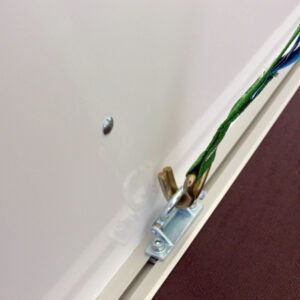 Unsinn UKU 301519-20-13 Incl. LED-Innenleuchte & Stäbchenzurrleiste – Bild 3